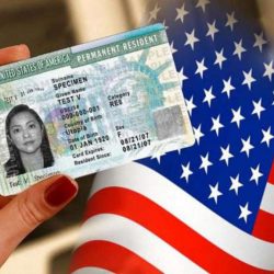 Những lưu ý để tránh mất thẻ xanh và tư cách thường trú nhân Mỹ