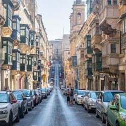 Cách xin giấy phép lái xe khi định cư Malta