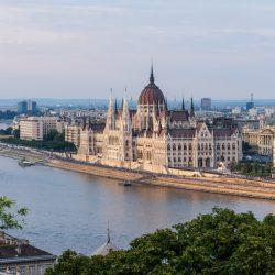 Định cư Hungary 2022: Con đường vào châu Âu dễ dàng